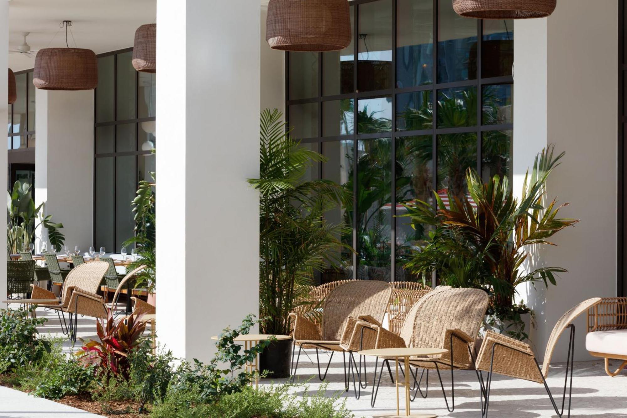 Hotel Indigo Grand Cayman By Ihg West Bay ภายนอก รูปภาพ