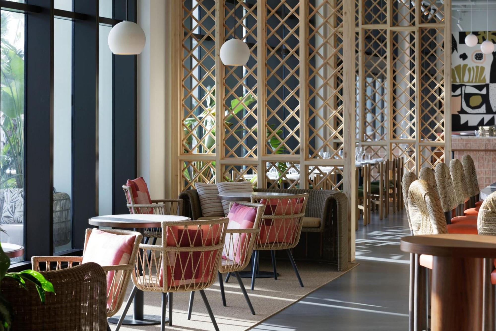 Hotel Indigo Grand Cayman By Ihg West Bay ภายนอก รูปภาพ