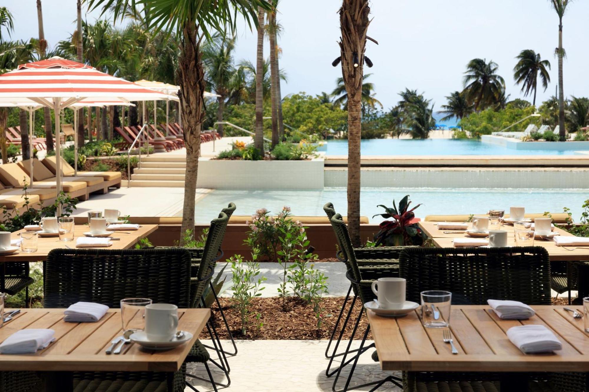 Hotel Indigo Grand Cayman By Ihg West Bay ภายนอก รูปภาพ