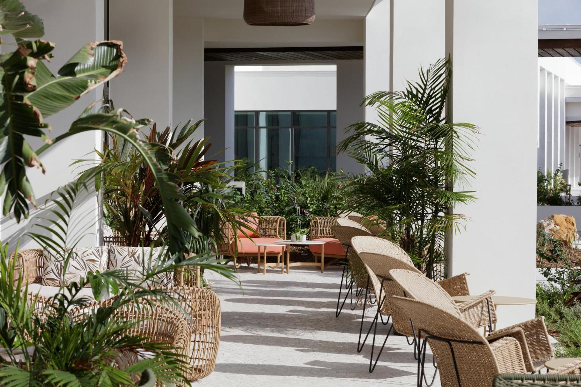 Hotel Indigo Grand Cayman By Ihg West Bay ภายนอก รูปภาพ