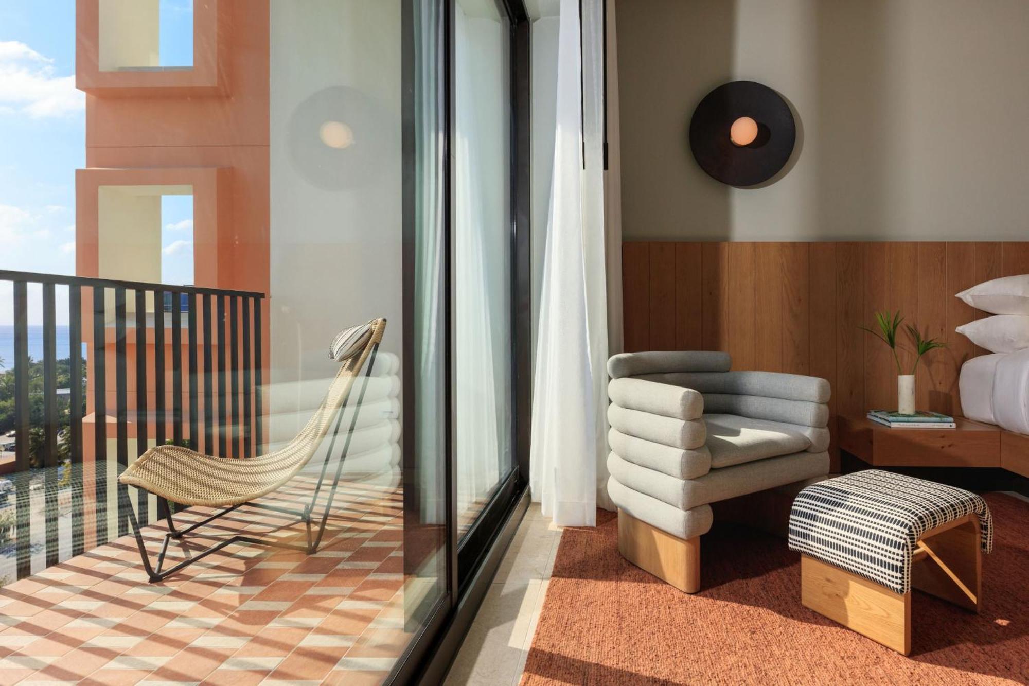 Hotel Indigo Grand Cayman By Ihg West Bay ภายนอก รูปภาพ